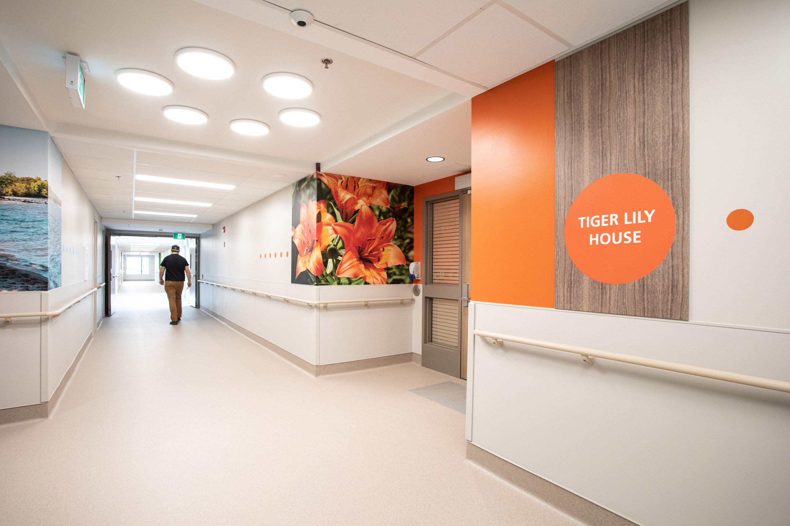 Boyne Lodge wayfinding with colour and graphics